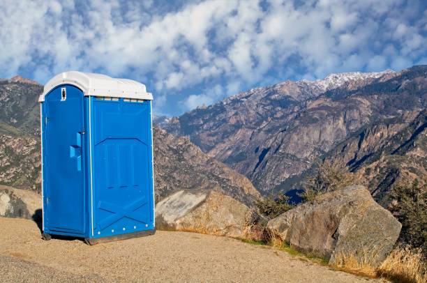 Best Portable Restroom for Sporting Events  in Farmersville, CA